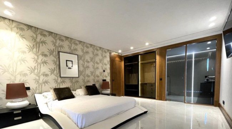Cadiz - San Roque - 3700m2