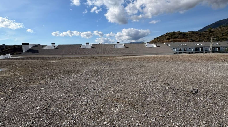 Málaga - Fuengirola - 3600m2