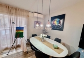 Отдельно стоящий дом с участком на продажу в городе Torre del Mar. Фото