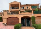 Таунхаус с участком на продажу в городе Sant Feliu de Guíxols. Фото