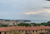 Таунхаус с участком на продажу в городе Sant Feliu de Guíxols. Фото