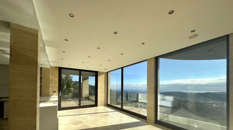 Жирона - Castell d'Aro - 1400m2