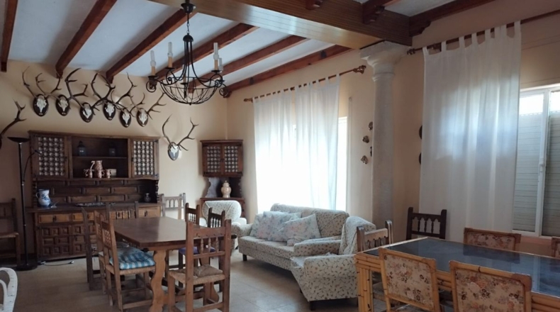 Сьюдад-Реаль - Valdepeñas - 7000m2