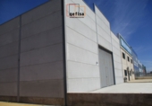 Nave industrial en venta en Valdepeñas ref: TR386032 foto
