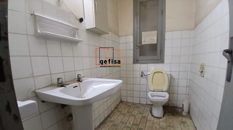 Ciudad Real - Valdepeñas - 1085m2