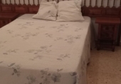 Отдельно стоящий дом с участком на продажу в городе Dénia. Фото