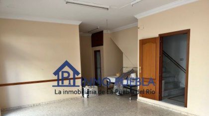 Seville - La Puebla del Río - 220m2