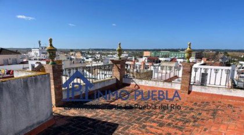 Seville - La Puebla del Río - 220m2