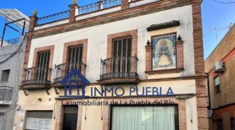 Seville - La Puebla del Río - 220m2