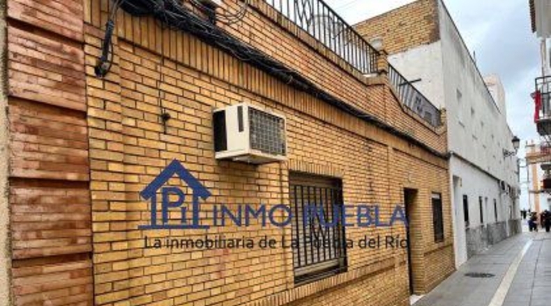 Seville - La Puebla del Río - 220m2