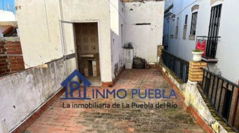 Seville - La Puebla del Río - 220m2
