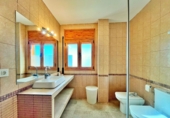 Chalet independiente con terreno en venta en Camarles ref: TR386861 foto