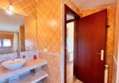Chalet independiente con terreno en venta en Camarles ref: TR386861 foto