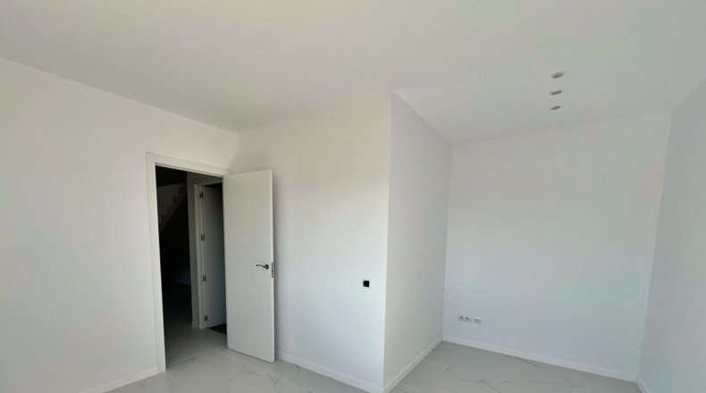 Tarragona - Tortosa - 16000m2