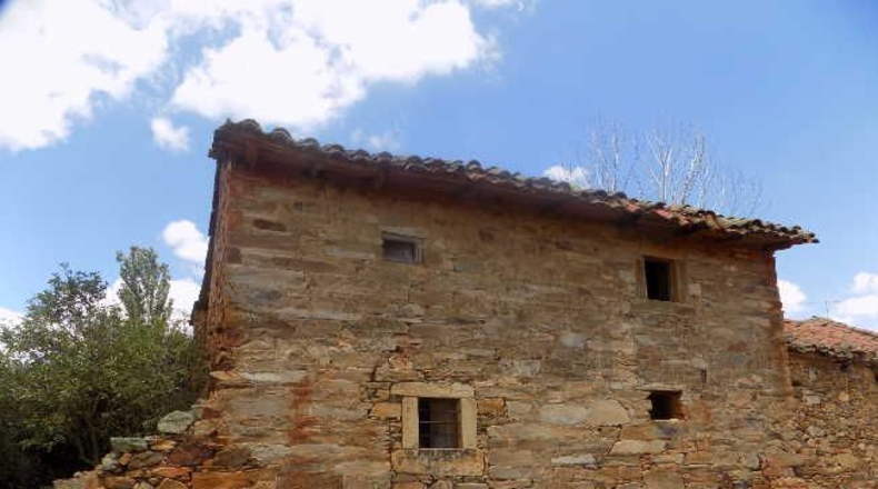 León - Matanza de los Oteros - 425m2
