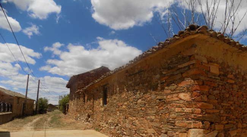 León - Matanza de los Oteros - 425m2