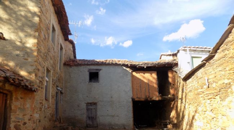 León - Val de San Lorenzo - 2170m2