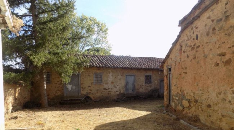 León - Val de San Lorenzo - 2170m2