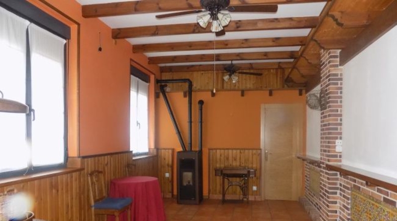 León - Villaobispo de Otero - 1457m2