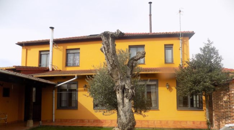 León - Villaobispo de Otero - 1457m2