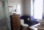 Chalet independiente con terreno en venta en Villaobispo de Otero ref: TR385377 foto