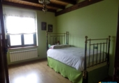 Chalet independiente con terreno en venta en Villaobispo de Otero ref: TR385377 foto