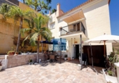 Chalet adosado con terreno en venta en la España, Almuñécar, ref: TR387798 foto