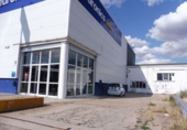 Промышленное здание на продажу в городе Паленсия. Фото