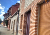 Дом с участком на продажу в городе Sardón de Duero. Фото