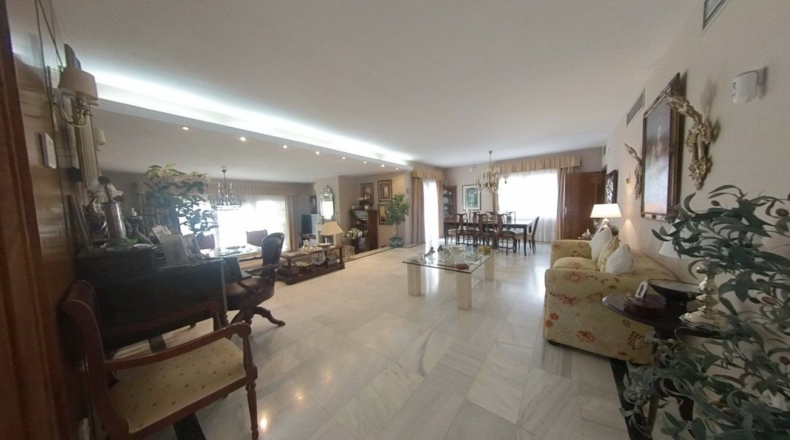 Seville - Gelves - 1250m2