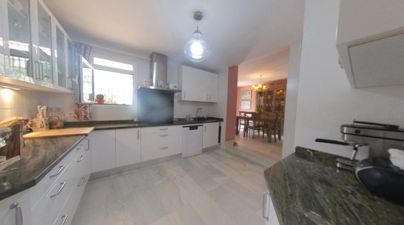 Seville - Gelves - 1250m2
