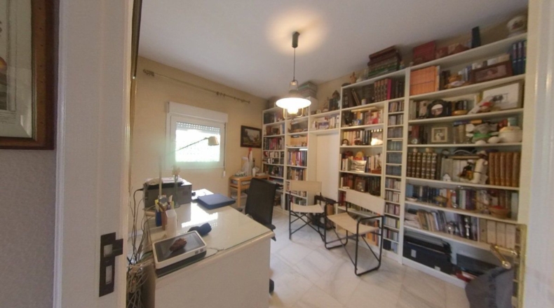 Seville - Gelves - 1250m2