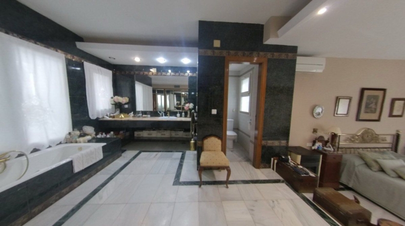 Seville - Gelves - 1250m2