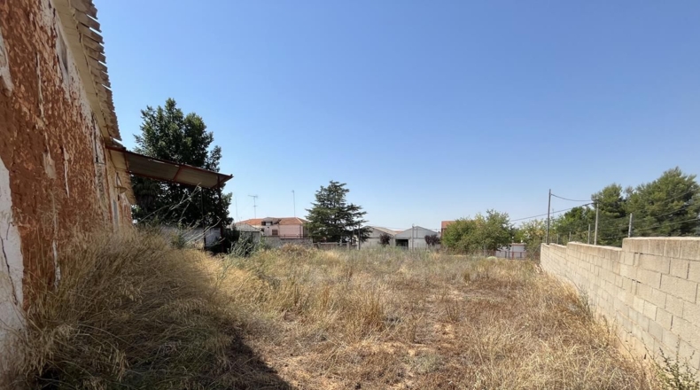 Albacete - Villalgordo del Júcar - 3727m2