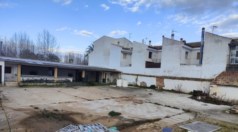 Jaén - Marmolejo - 520m2