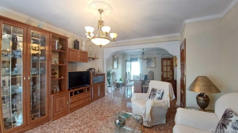 Granada - Лоха - 2000m2