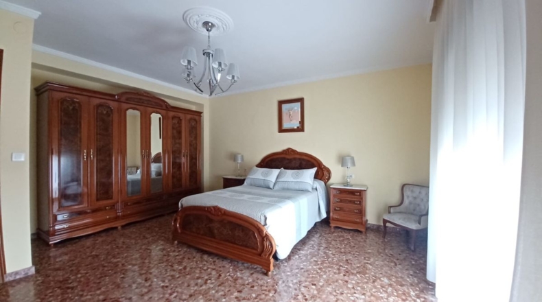 Granada - Лоха - 2000m2