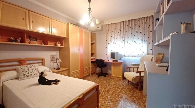 Granada - Лоха - 2000m2
