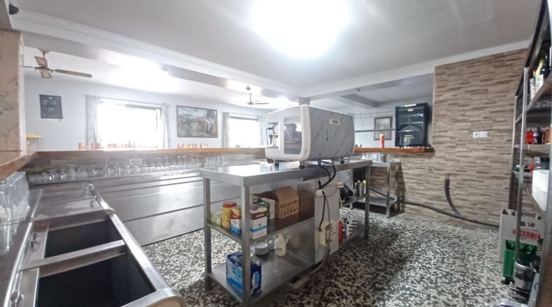 Granada - Лоха - 2000m2