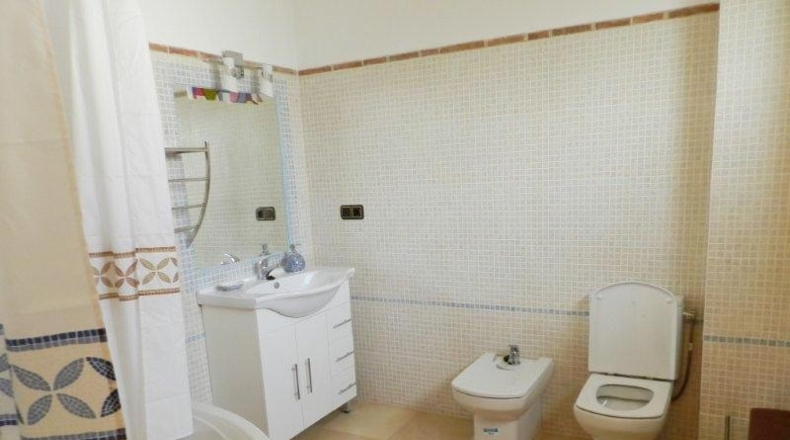 Comunidad de Madrid - Alcalá de Henares - 1200m2