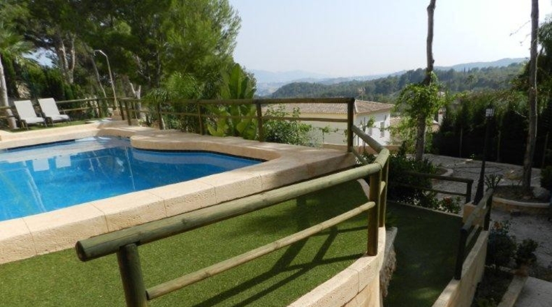 Comunidad de Madrid - Alcalá de Henares - 1200m2
