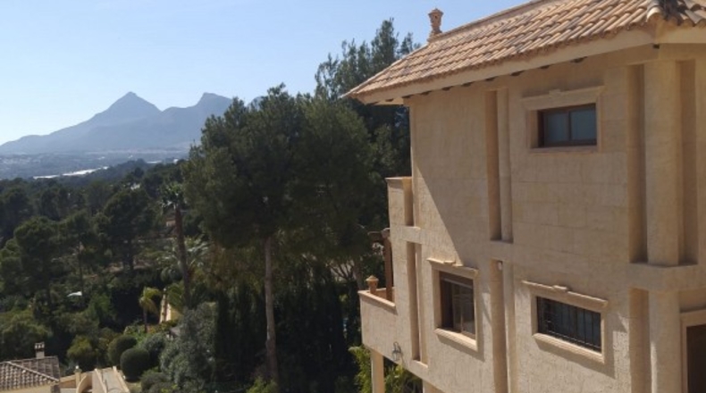 Comunidad de Madrid - Alcalá de Henares - 1200m2