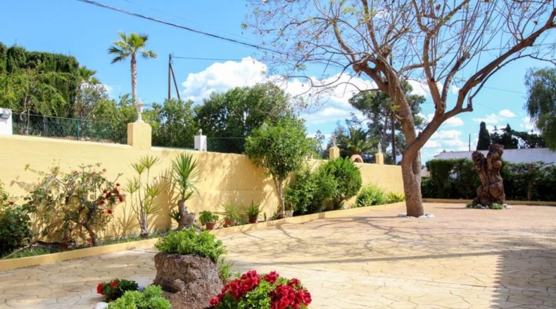 Alicante - l'Alfàs del Pi - 2900m2