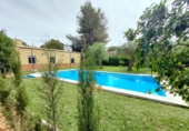 Xalet independent amb terreny en venda a Alcalá de Guadaíra ref.: TR386795 foto
