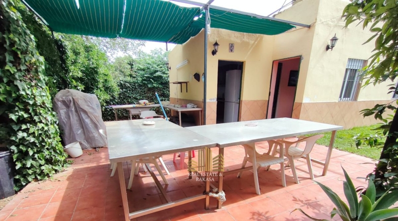 Sevilla - Alcalá de Guadaíra - 1300m2