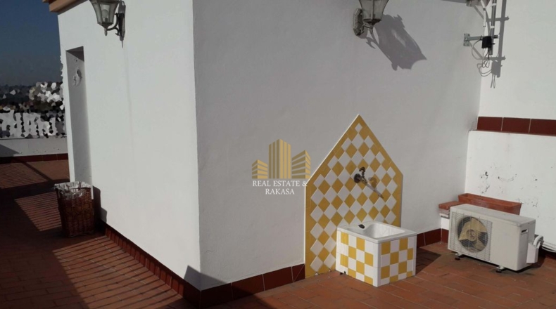 Sevilla - Alcalá de Guadaíra - 220m2