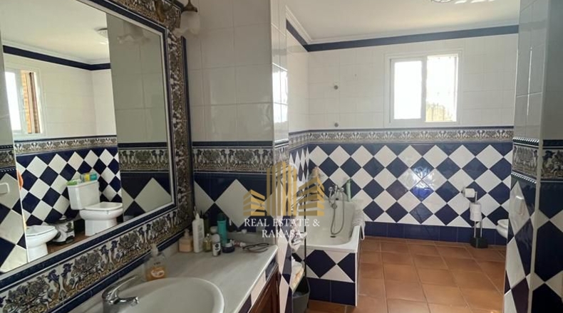 Севилья - Alcalá de Guadaíra - 1144m2