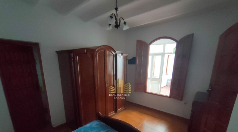 Sevilla - Алькала-де-Гуадаира - 191m2