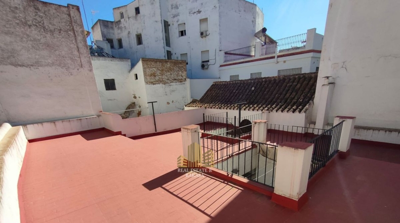 Sevilla - Алькала-де-Гуадаира - 191m2