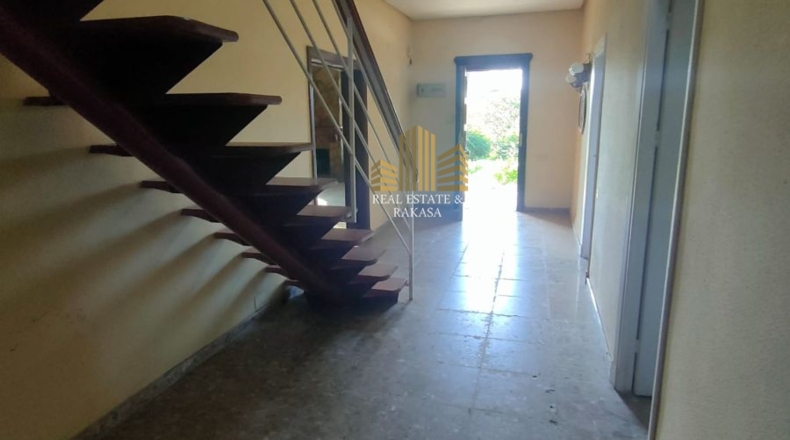 Sevilla - Alcalá de Guadaíra - 853m2